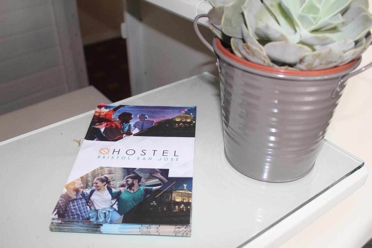 Hotel Bristol San José Esterno foto